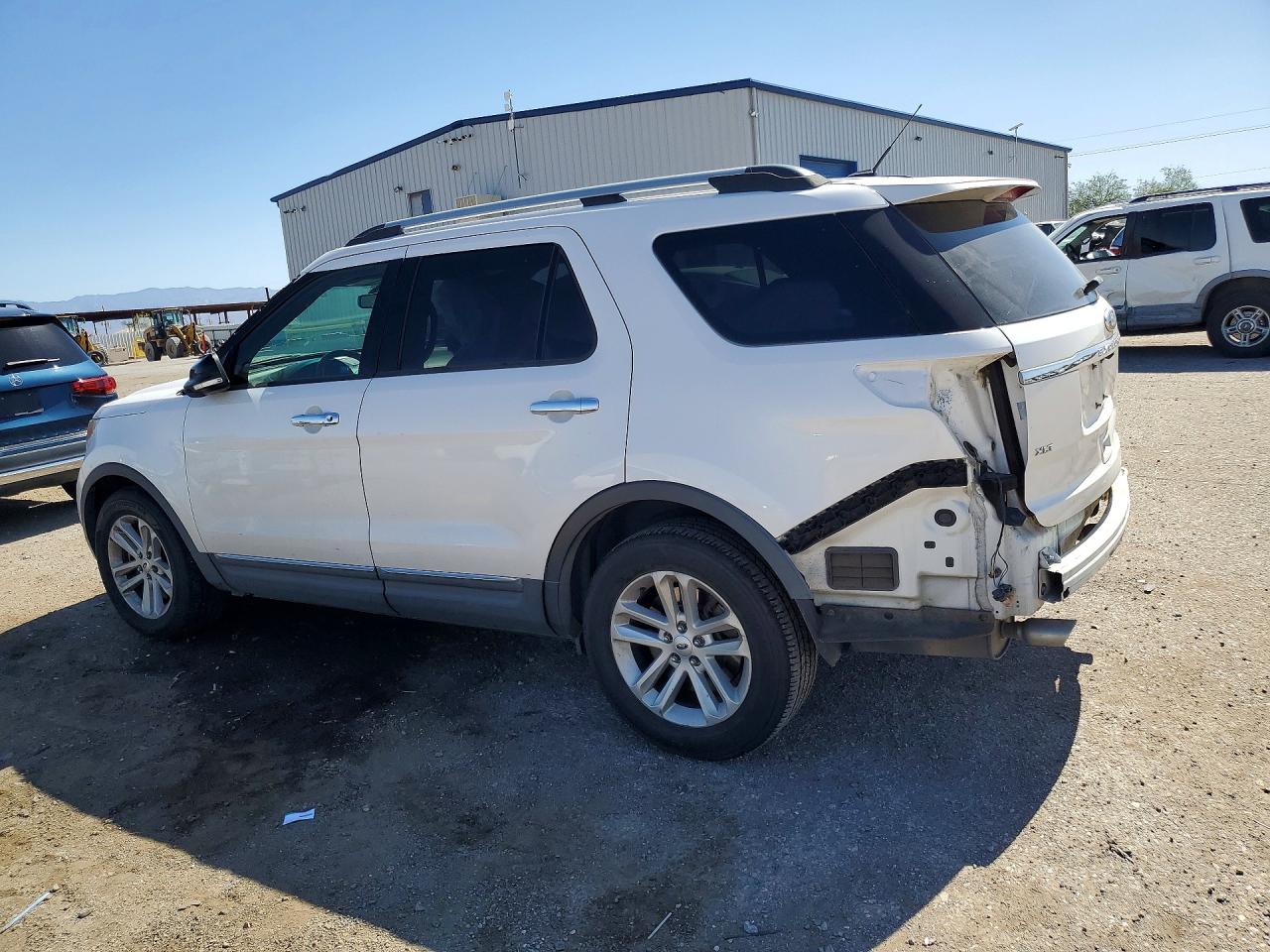 2015 Ford Explorer Xlt Белый vin: 1FM5K7D89FGA20249