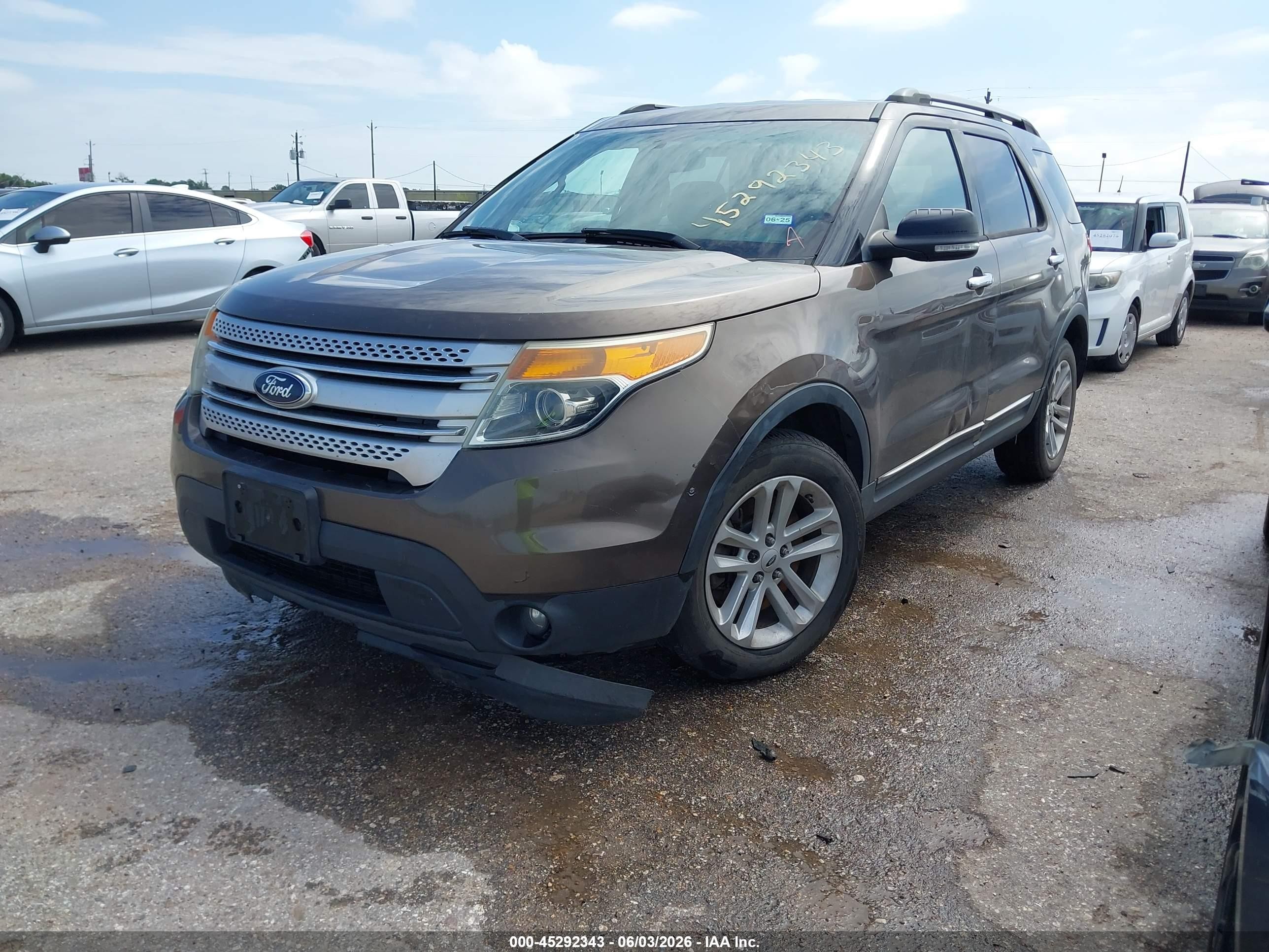 2015 Ford Explorer Xlt Brown vin: 1FM5K7D89FGA25614