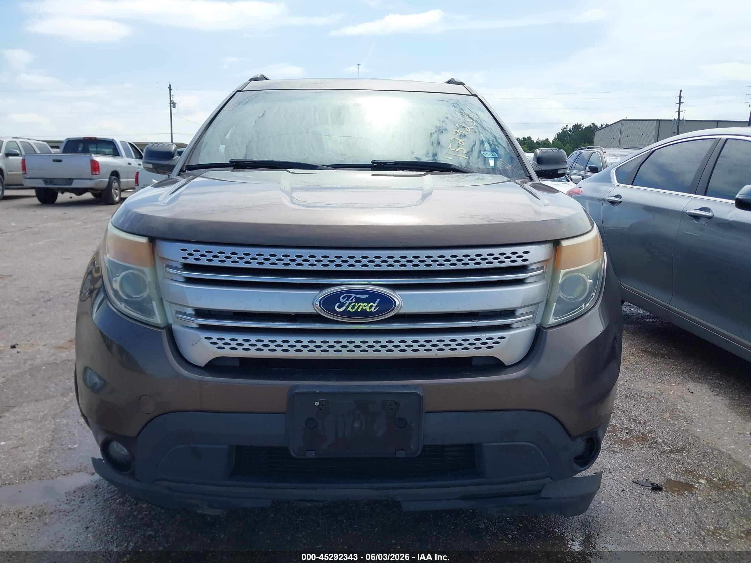 2015 Ford Explorer Xlt Brown vin: 1FM5K7D89FGA25614