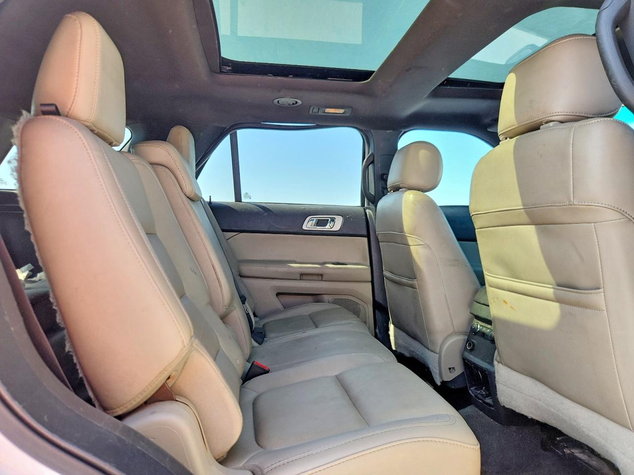 2015 Ford Explorer Xlt Белый vin: 1FM5K7D89FGA26455