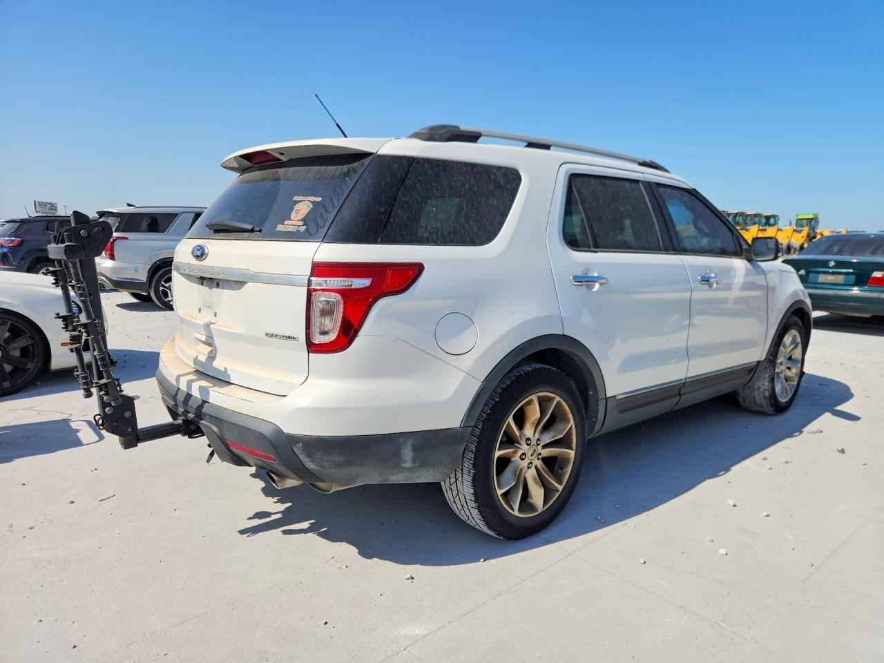2015 Ford Explorer Xlt Белый vin: 1FM5K7D89FGA26455