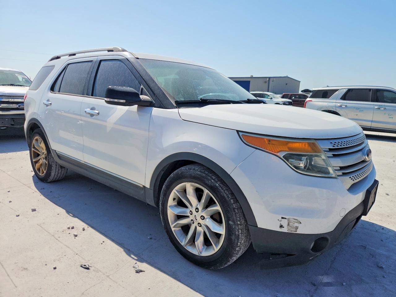 2015 Ford Explorer Xlt Белый vin: 1FM5K7D89FGA26455