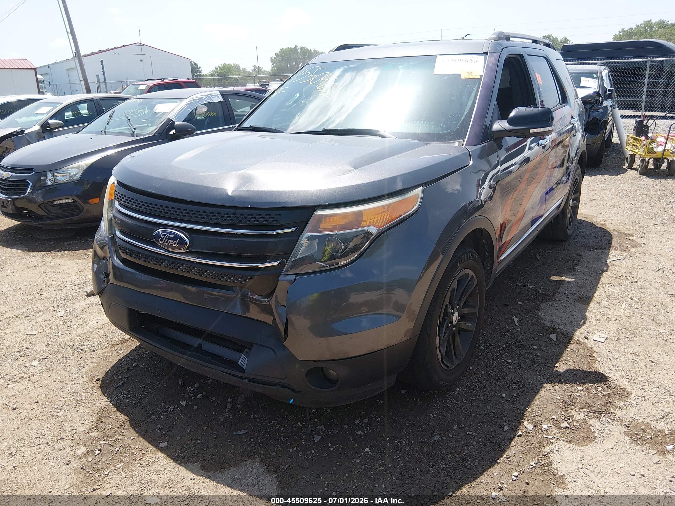 2015 Ford Explorer Xlt Серый vin: 1FM5K7D89FGB09755
