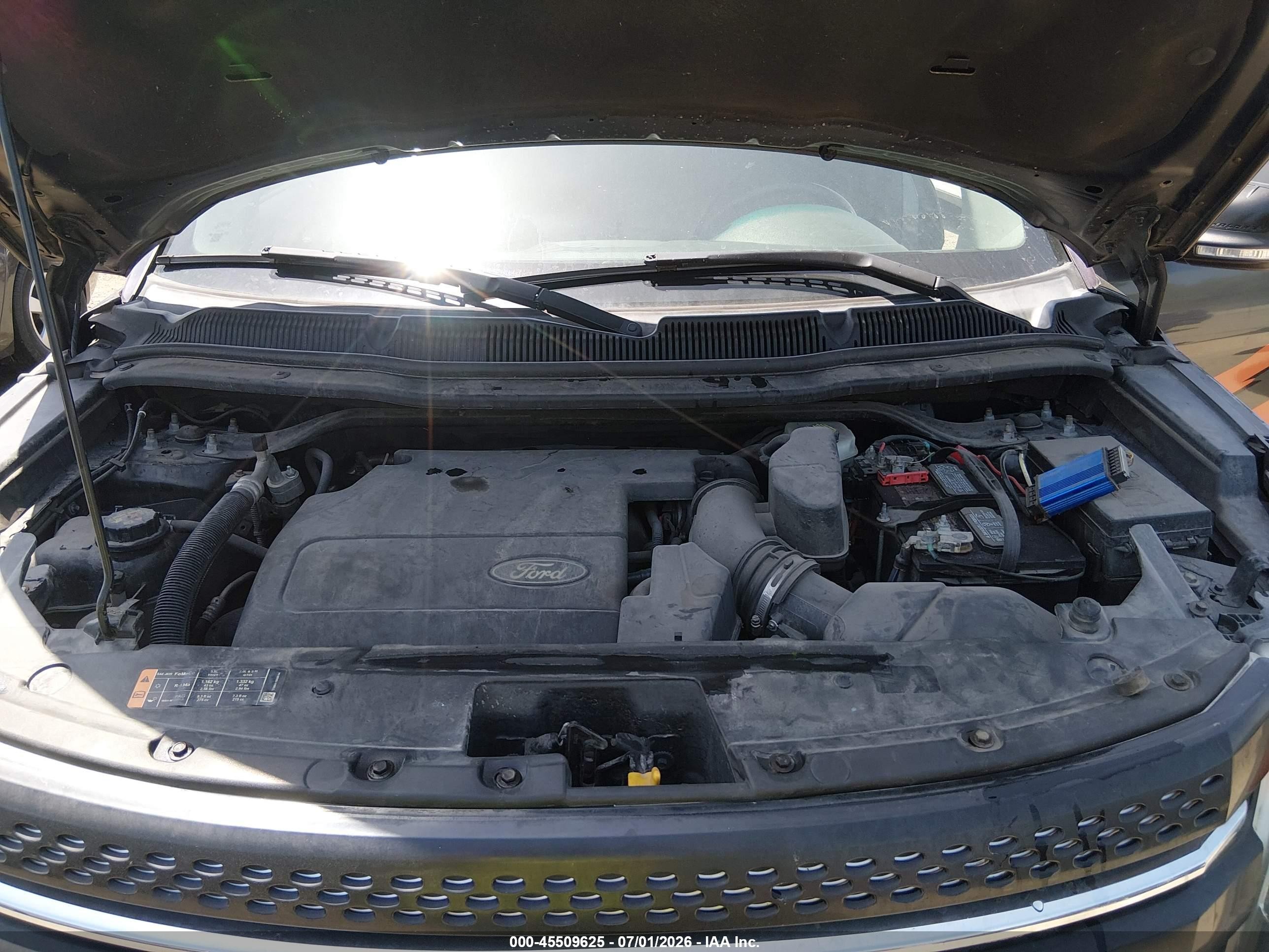 2015 Ford Explorer Xlt Серый vin: 1FM5K7D89FGB09755