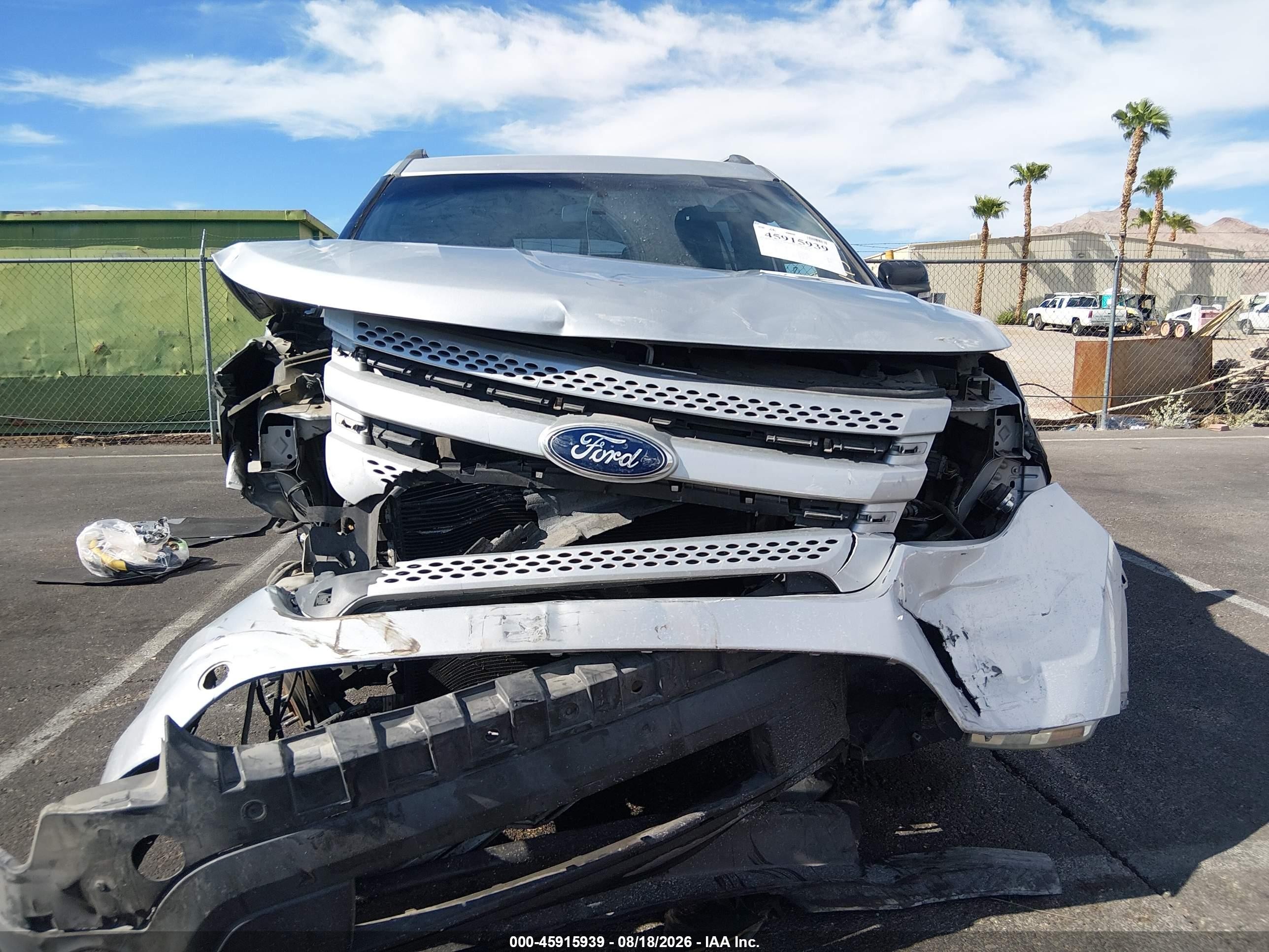 2015 Ford Explorer Xlt Silver vin: 1FM5K7D89FGB12025