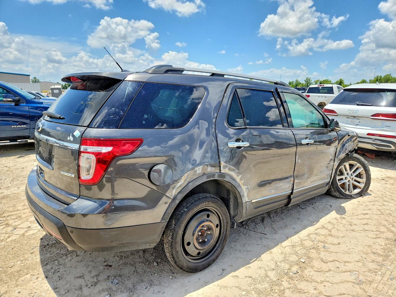 2015 Ford Explorer Xlt Gray vin: 1FM5K7D89FGB24756