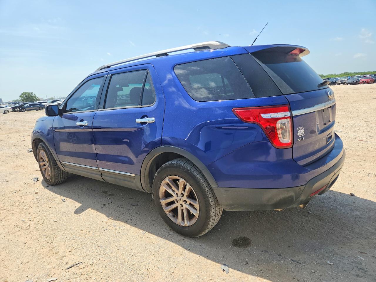 2015 Ford Explorer Xlt Синий vin: 1FM5K7D89FGC37655