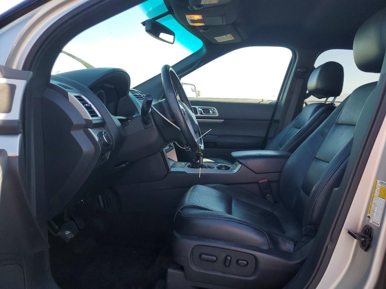 2015 Ford Explorer Xlt Silver vin: 1FM5K7D89FGC39986