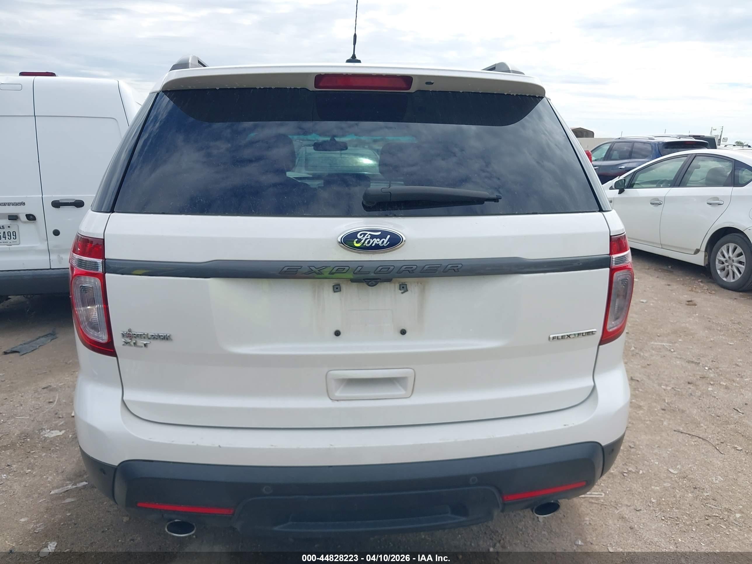 2015 Ford Explorer Xlt White vin: 1FM5K7D89FGC62569