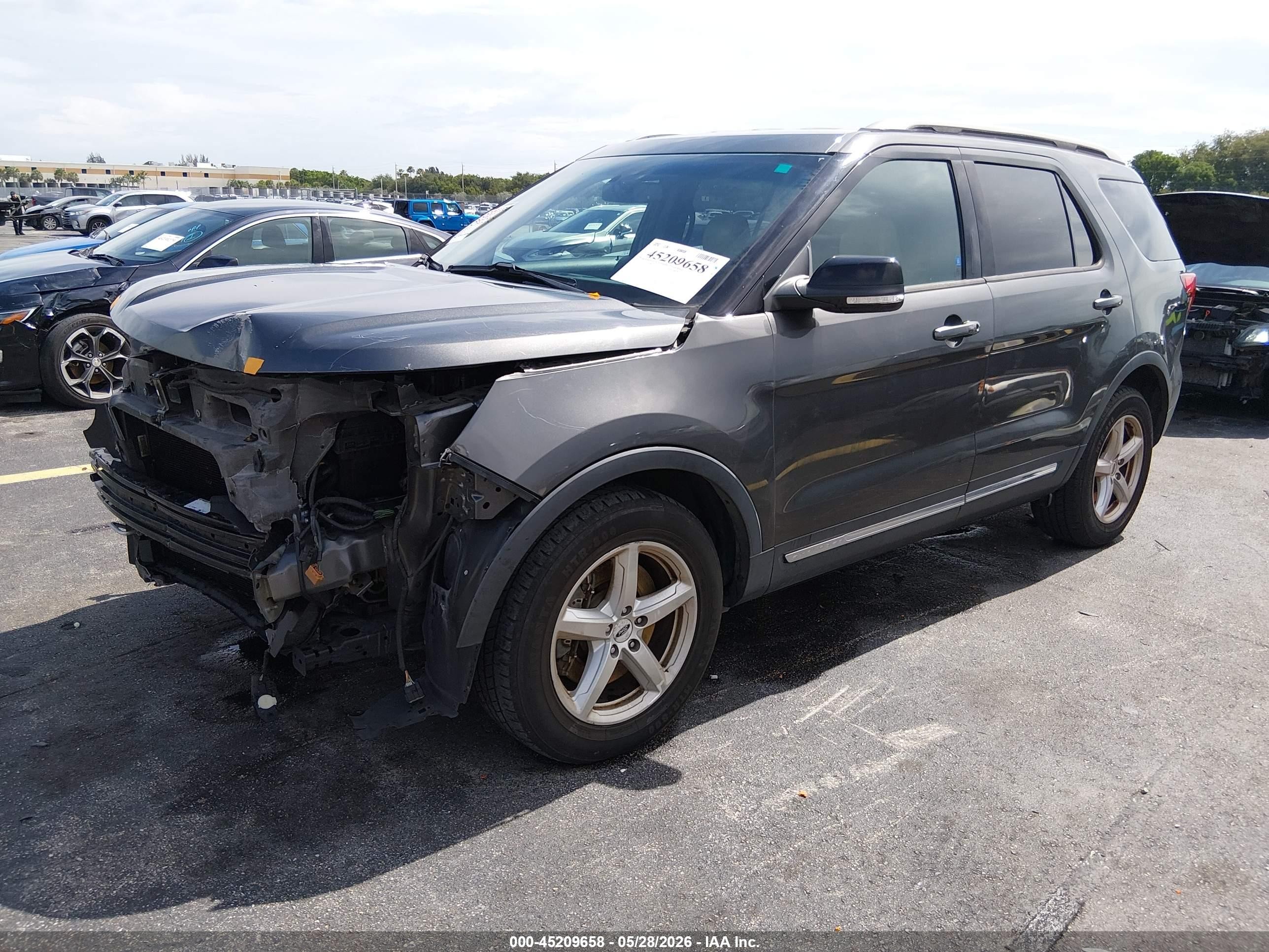 2016 Ford Explorer Xlt Gray vin: 1FM5K7D89GGC54859