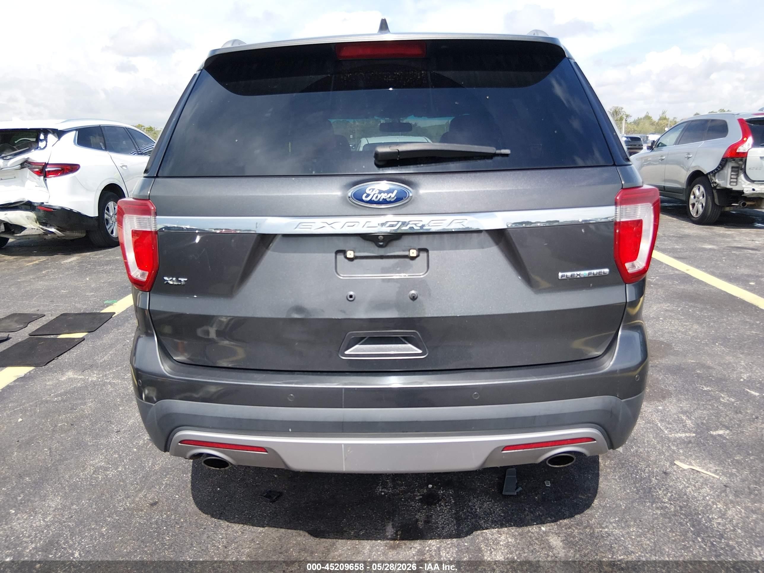 2016 Ford Explorer Xlt Gray vin: 1FM5K7D89GGC54859