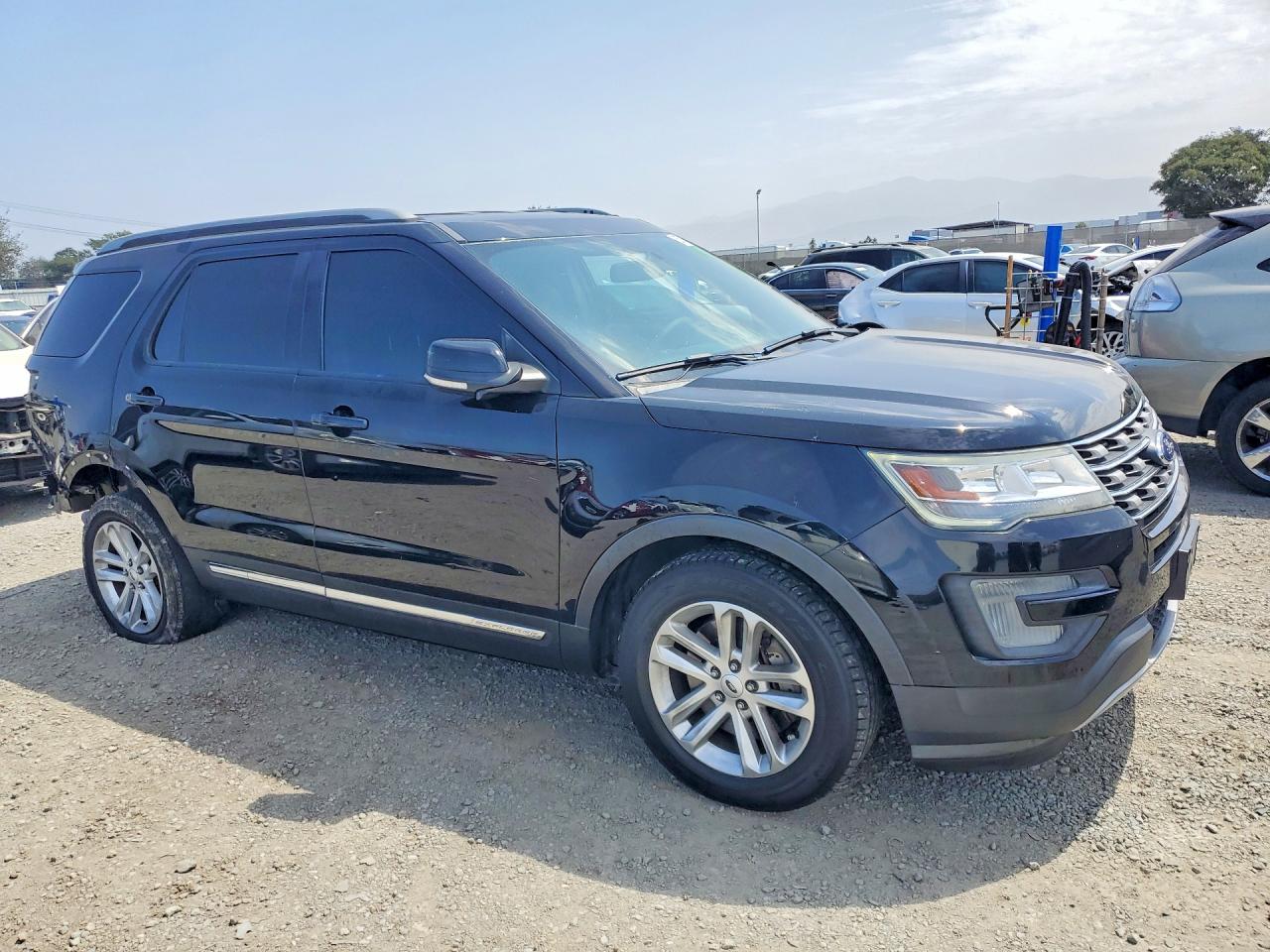 2017 Ford Explorer Xlt Black vin: 1FM5K7D89HGD03866