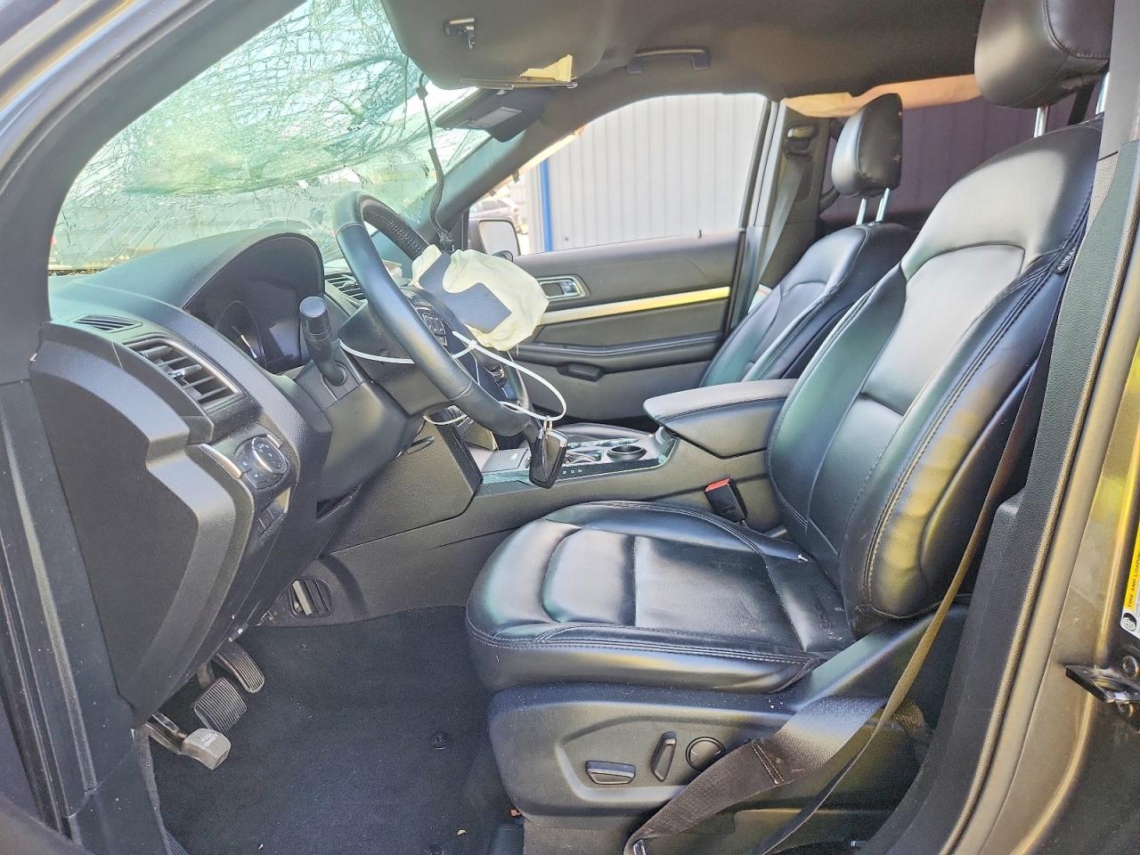 2019 Ford Explorer Xlt Gray vin: 1FM5K7D89KGA09360
