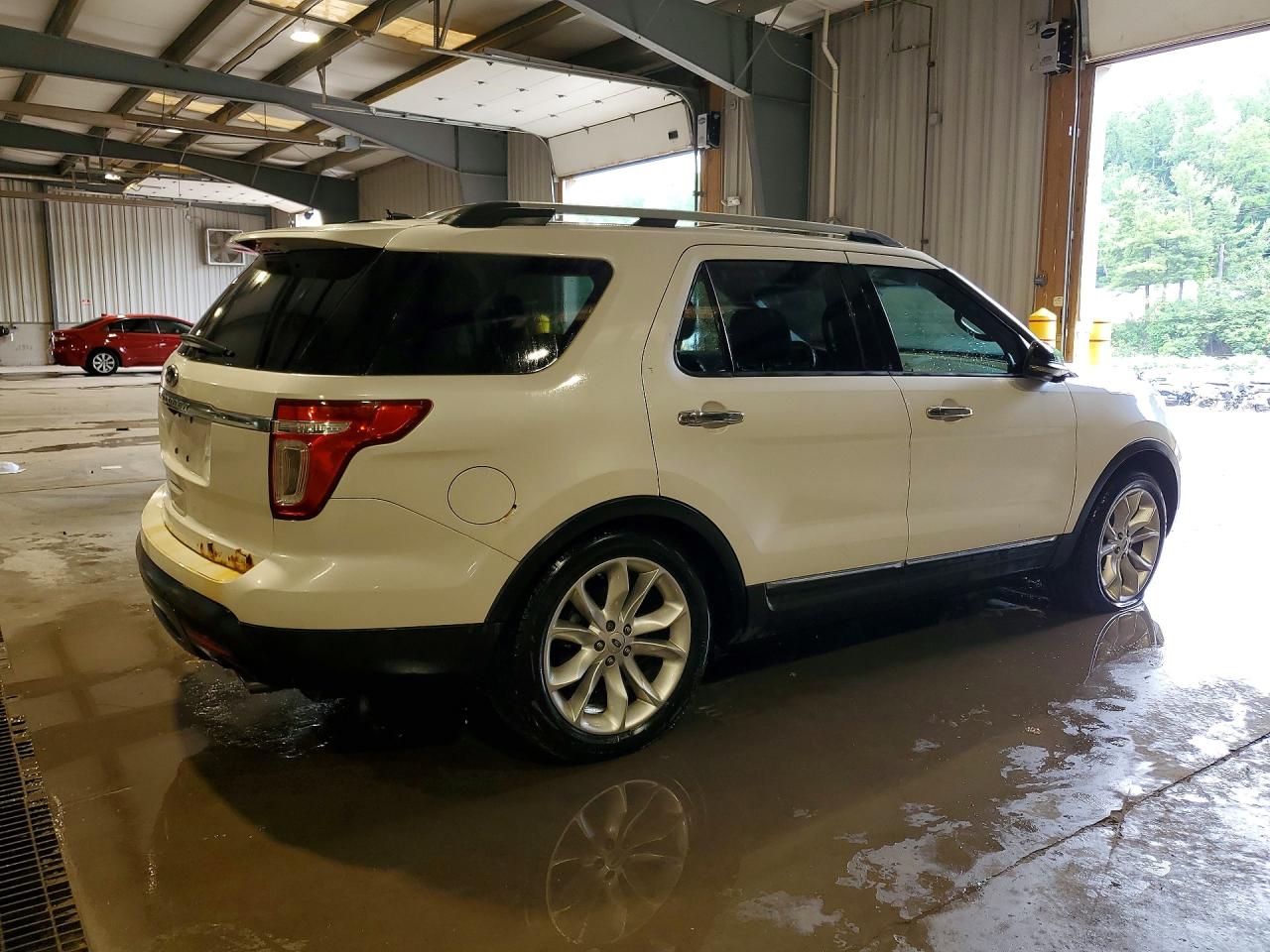 2013 Ford Explorer Xlt White vin: 1FM5K7D8XDGA29703