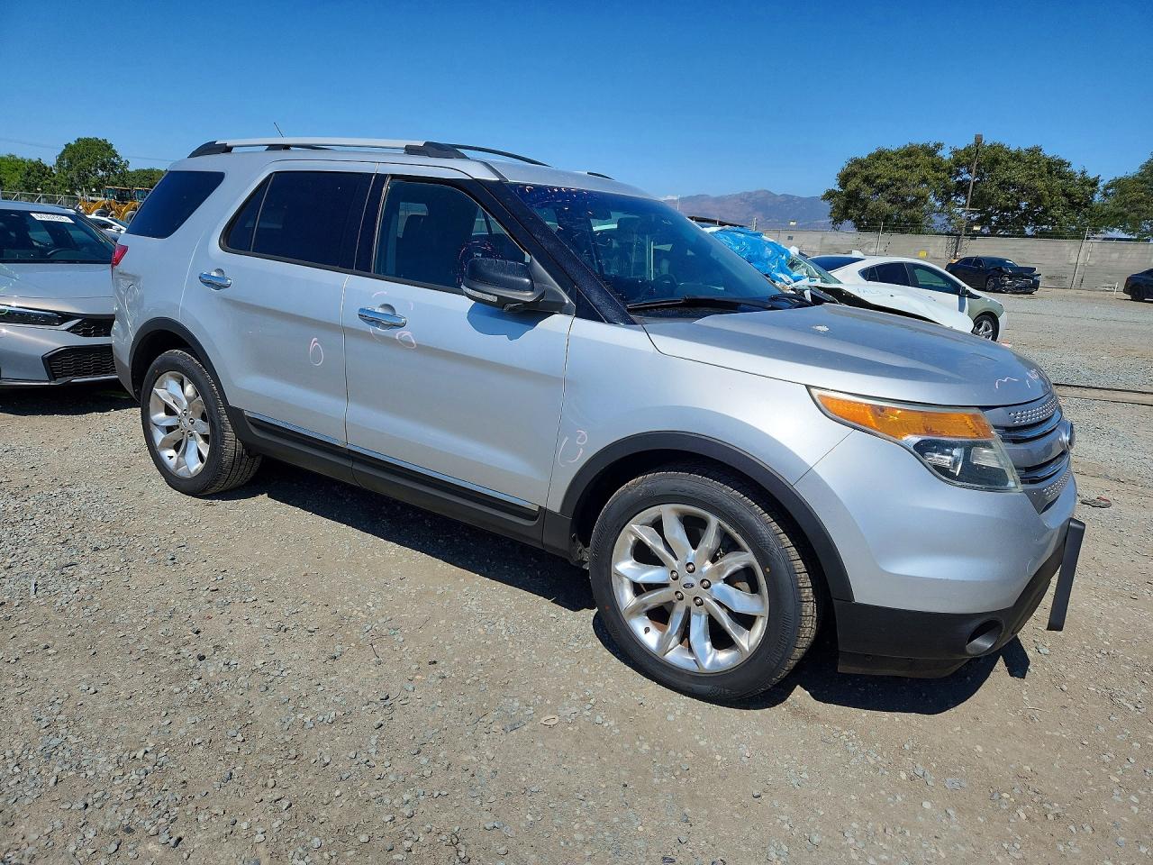 2013 Ford Explorer Xlt Silver vin: 1FM5K7D8XDGB48108