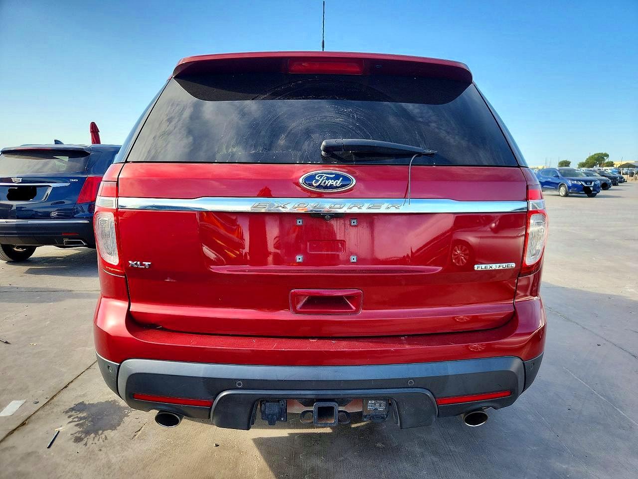 2013 Ford Explorer Xlt Red vin: 1FM5K7D8XDGC14530