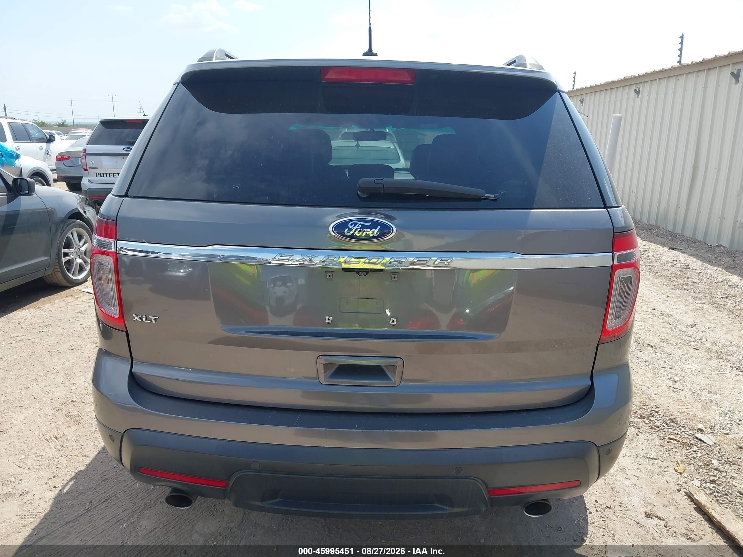 2014 Ford Explorer Xlt Серый vin: 1FM5K7D8XEGA03796