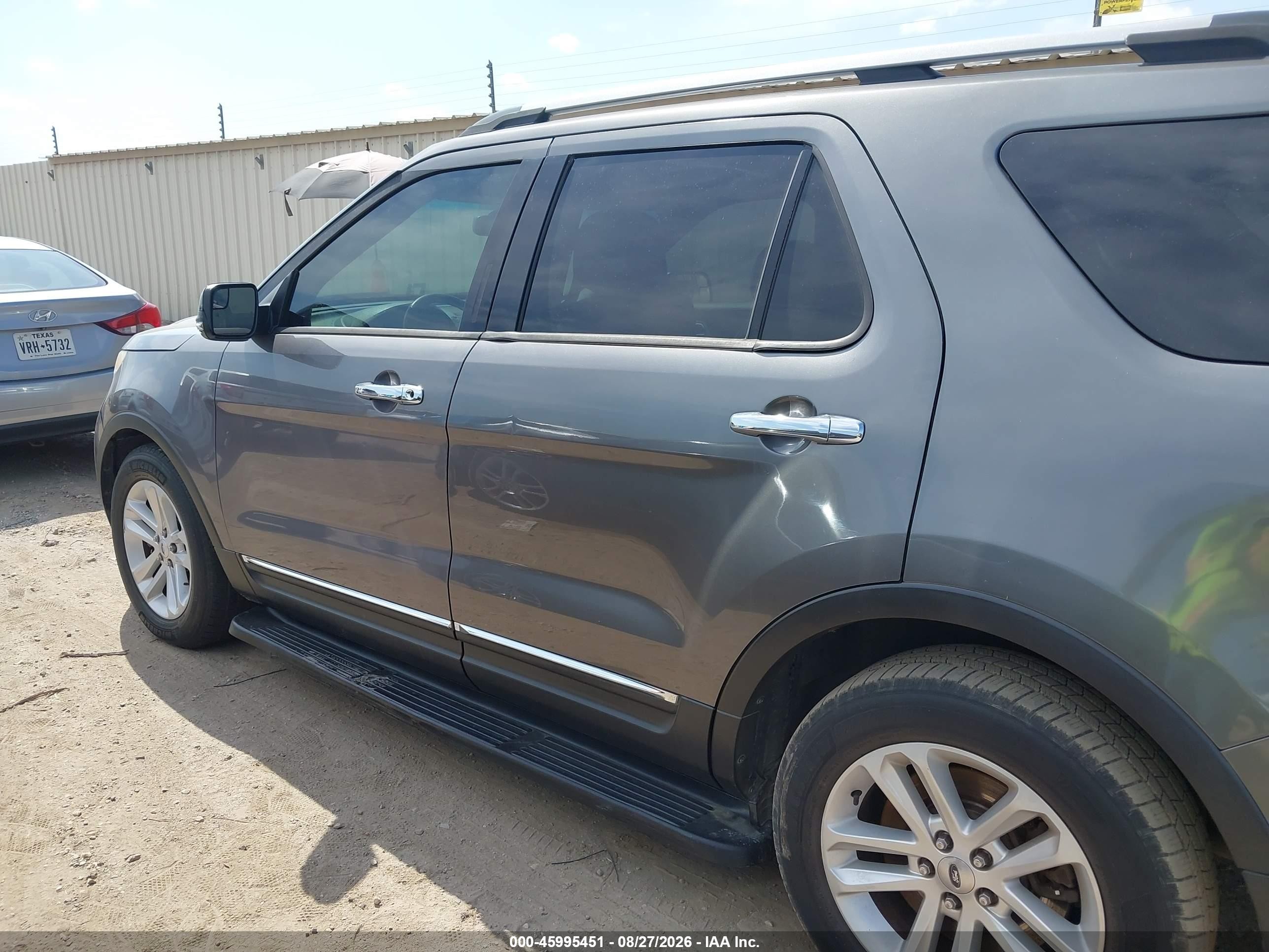2014 Ford Explorer Xlt Серый vin: 1FM5K7D8XEGA03796