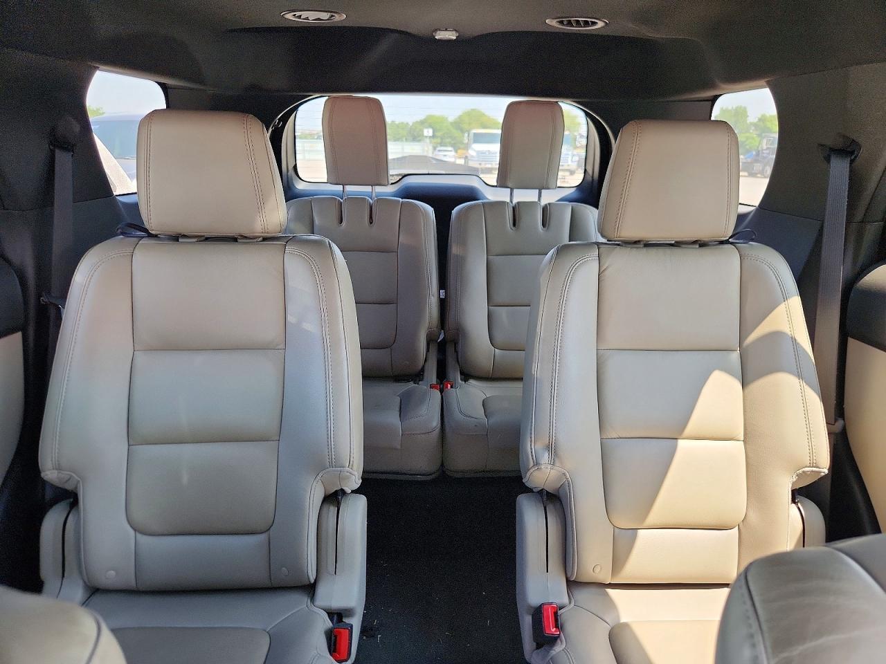2014 Ford Explorer Xlt Red vin: 1FM5K7D8XEGB09598