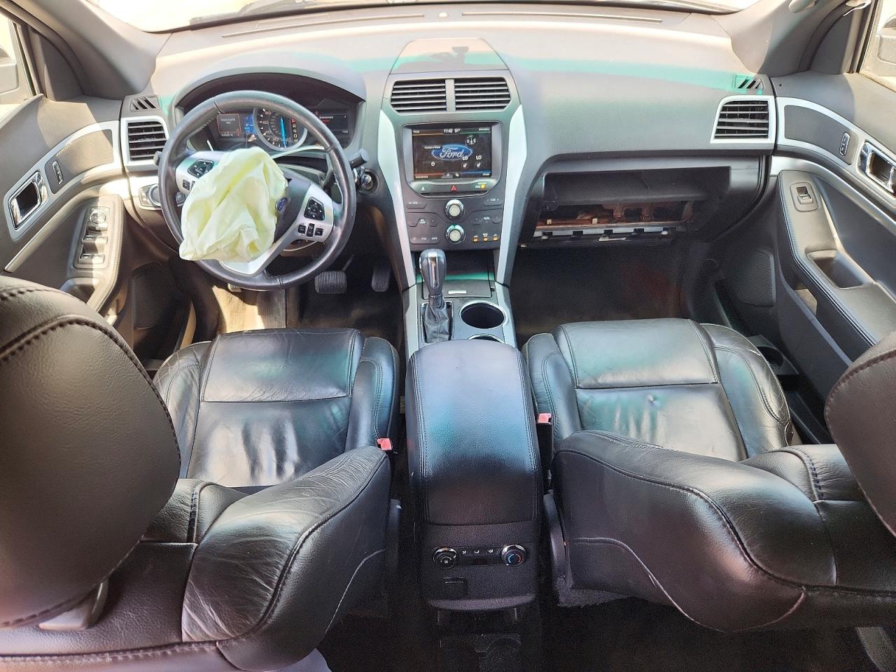 2014 Ford Explorer Xlt Silver vin: 1FM5K7D8XEGB23629