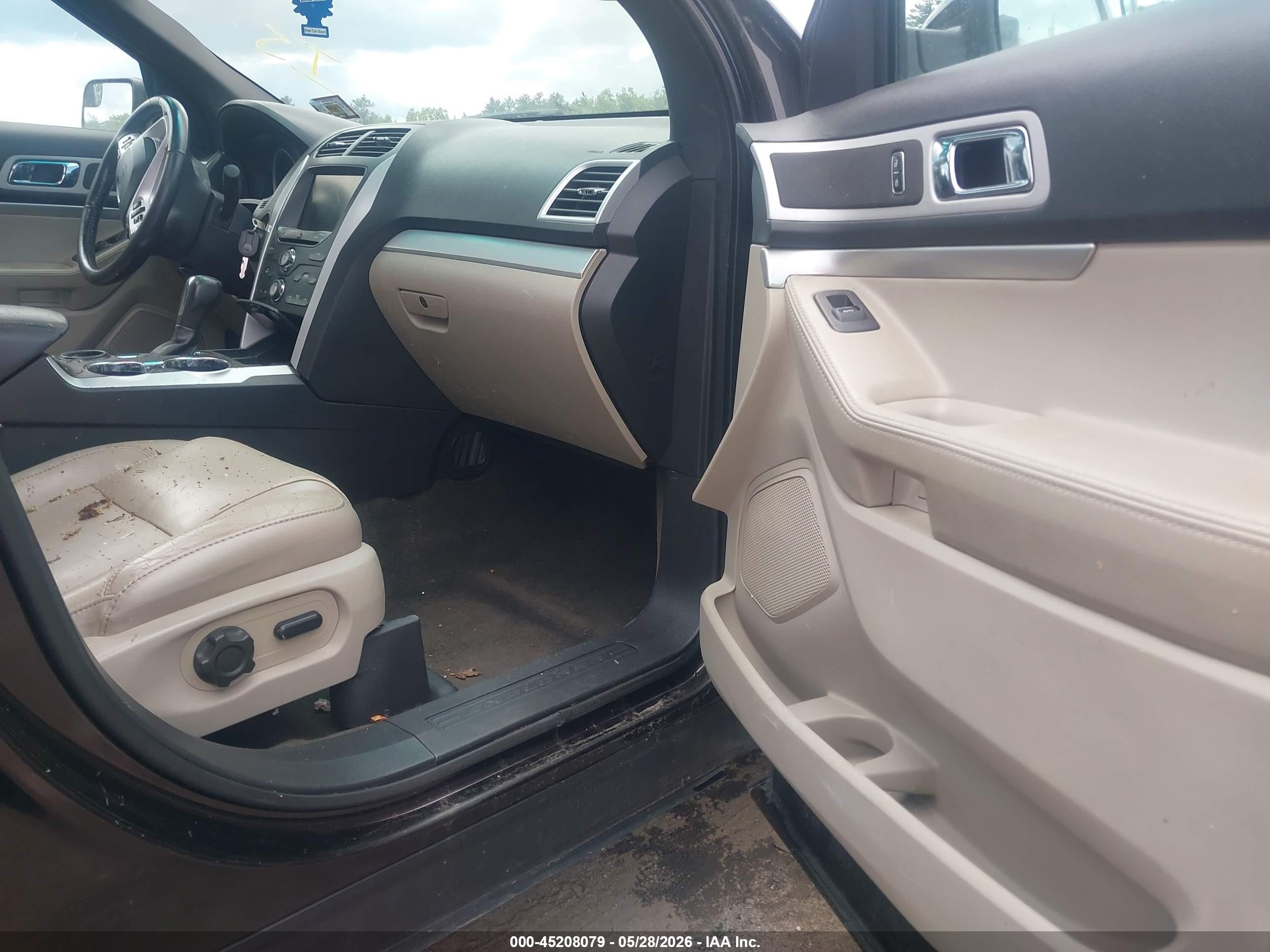 2014 Ford Explorer Xlt Black vin: 1FM5K7D8XEGC19356