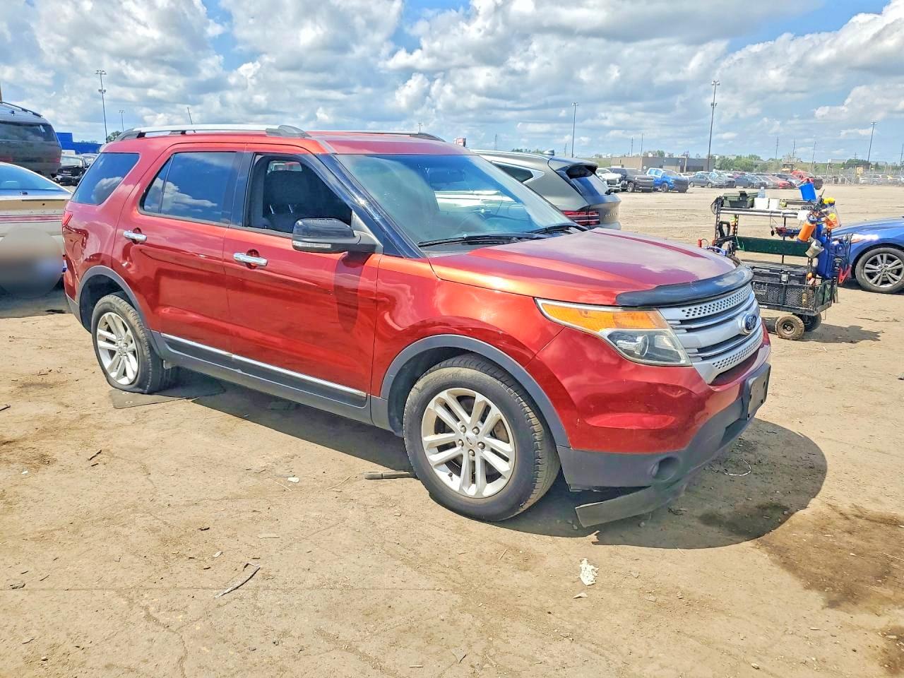 2014 Ford Explorer Xlt Orange vin: 1FM5K7D8XEGC27683