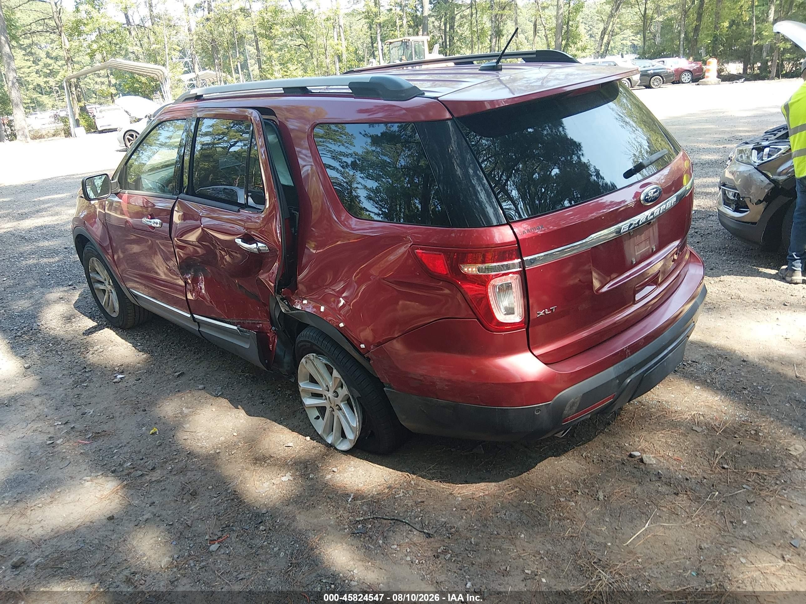2015 Ford Explorer Xlt Red vin: 1FM5K7D8XFGB00272