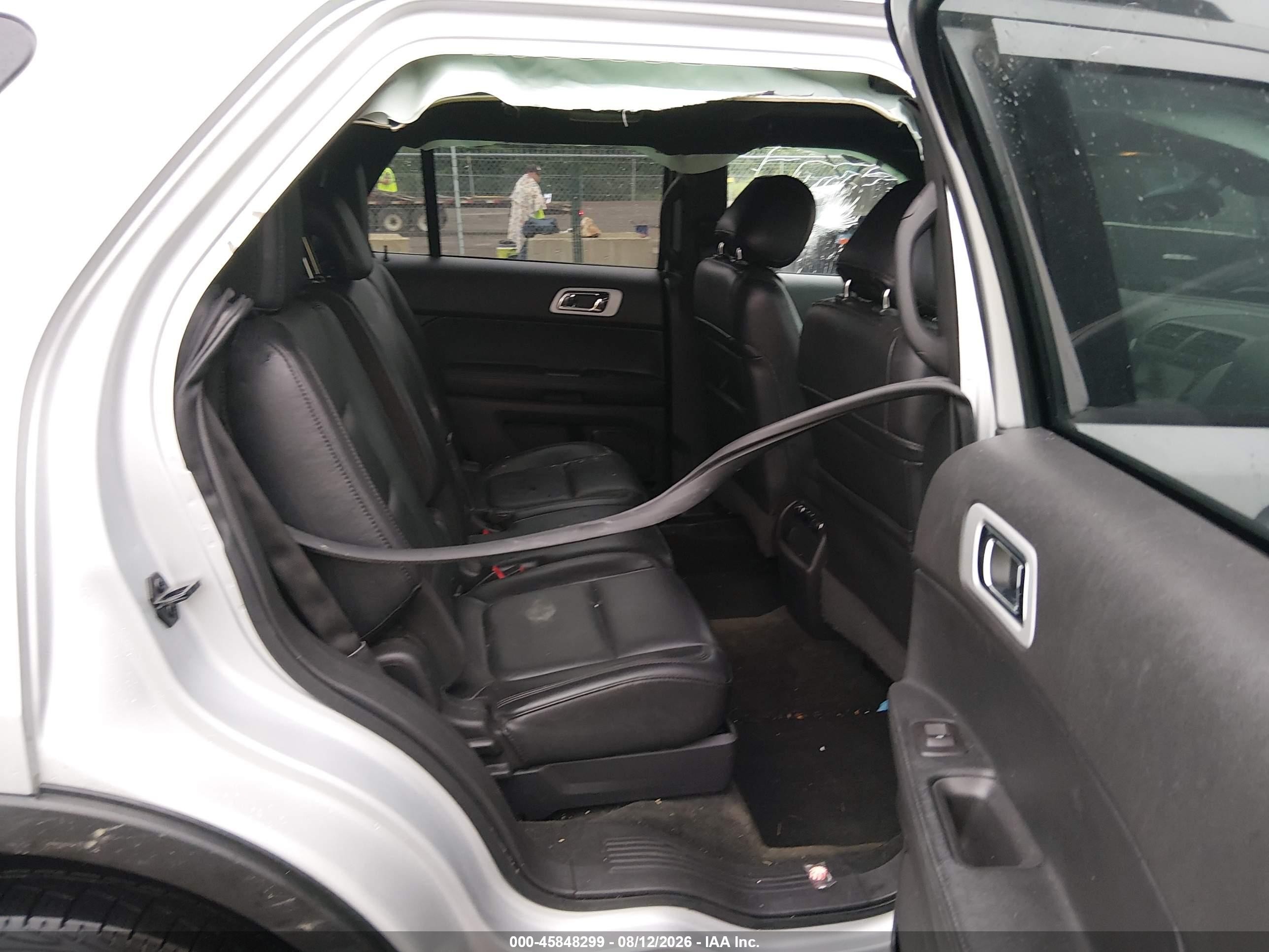 2015 Ford Explorer Xlt Silver vin: 1FM5K7D8XFGB09859