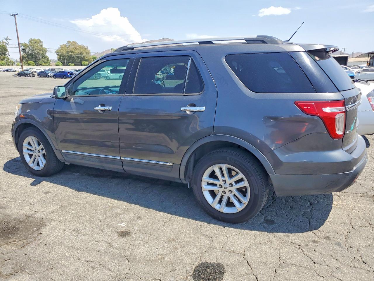 2015 Ford Explorer Xlt Gray vin: 1FM5K7D8XFGB11997