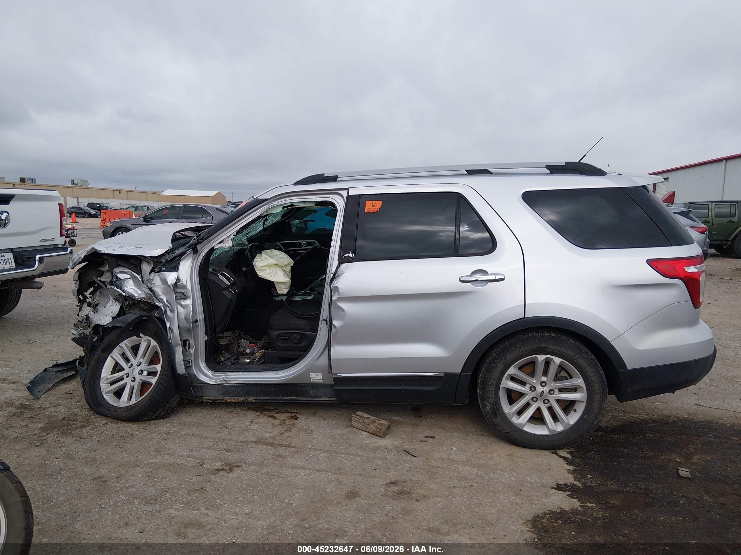 2015 Ford Explorer Xlt Silver vin: 1FM5K7D8XFGB73416