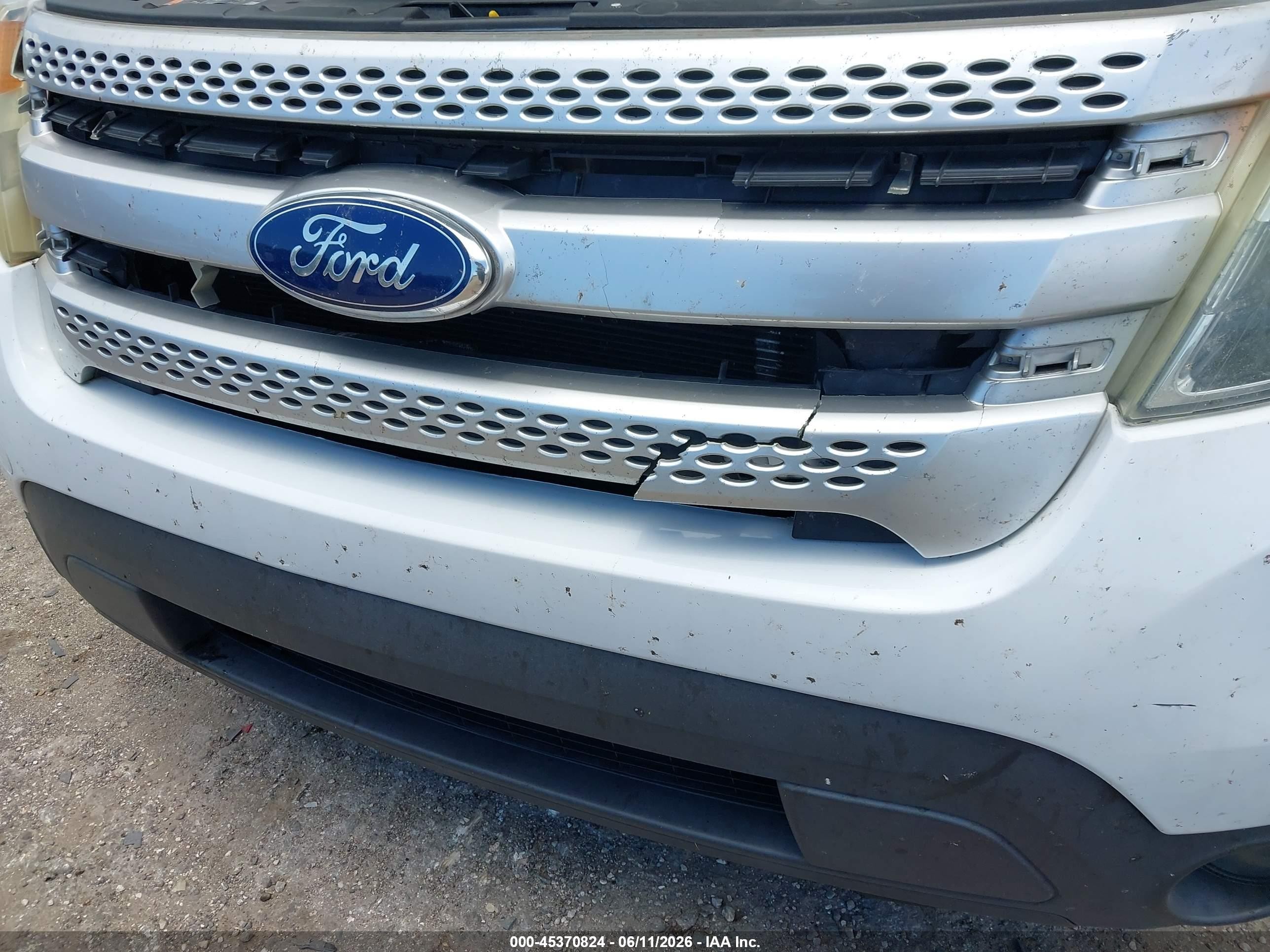 2015 Ford Explorer Xlt Белый vin: 1FM5K7D8XFGB94640