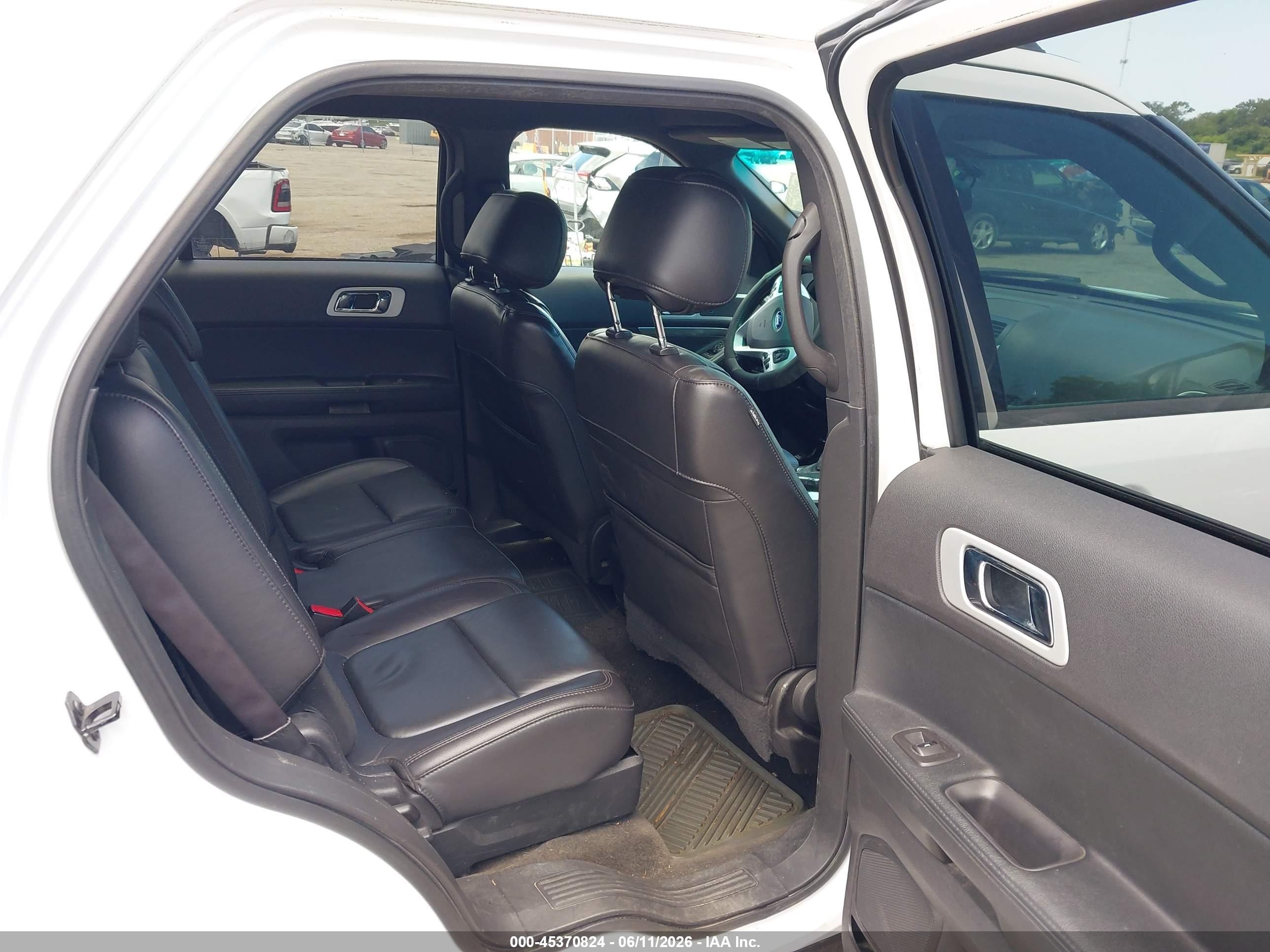 2015 Ford Explorer Xlt Белый vin: 1FM5K7D8XFGB94640