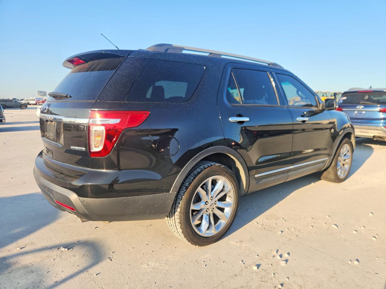 2015 Ford Explorer Xlt Черный vin: 1FM5K7D8XFGC04342