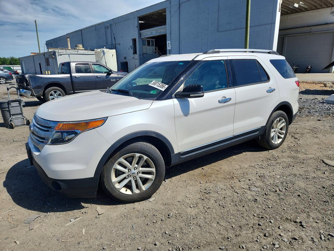 2015 Ford Explorer Xlt Белый vin: 1FM5K7D8XFGC24560