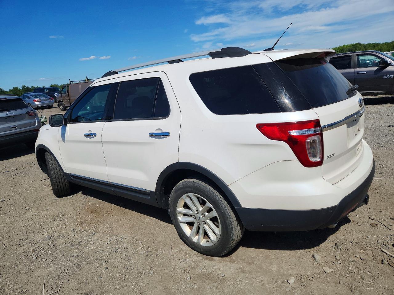 2015 Ford Explorer Xlt White vin: 1FM5K7D8XFGC24560