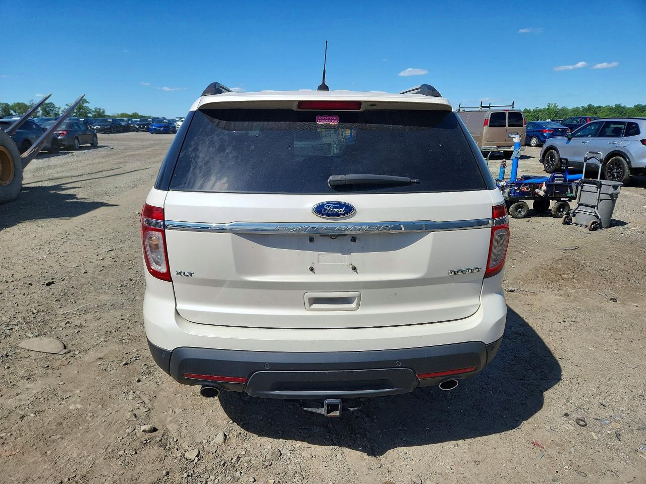 2015 Ford Explorer Xlt White vin: 1FM5K7D8XFGC24560
