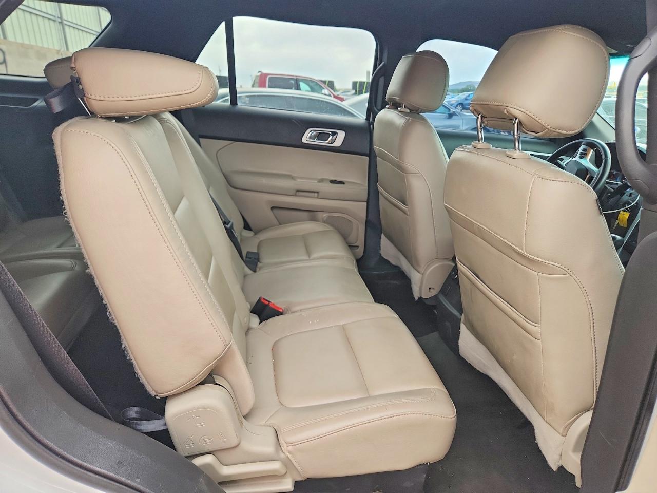 2015 Ford Explorer Xlt White vin: 1FM5K7D8XFGC49846