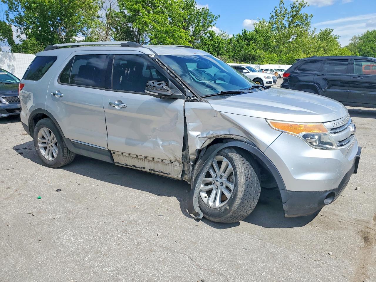 2013 Ford Explorer Xlt Silver vin: 1FM5K7D91DGC43276