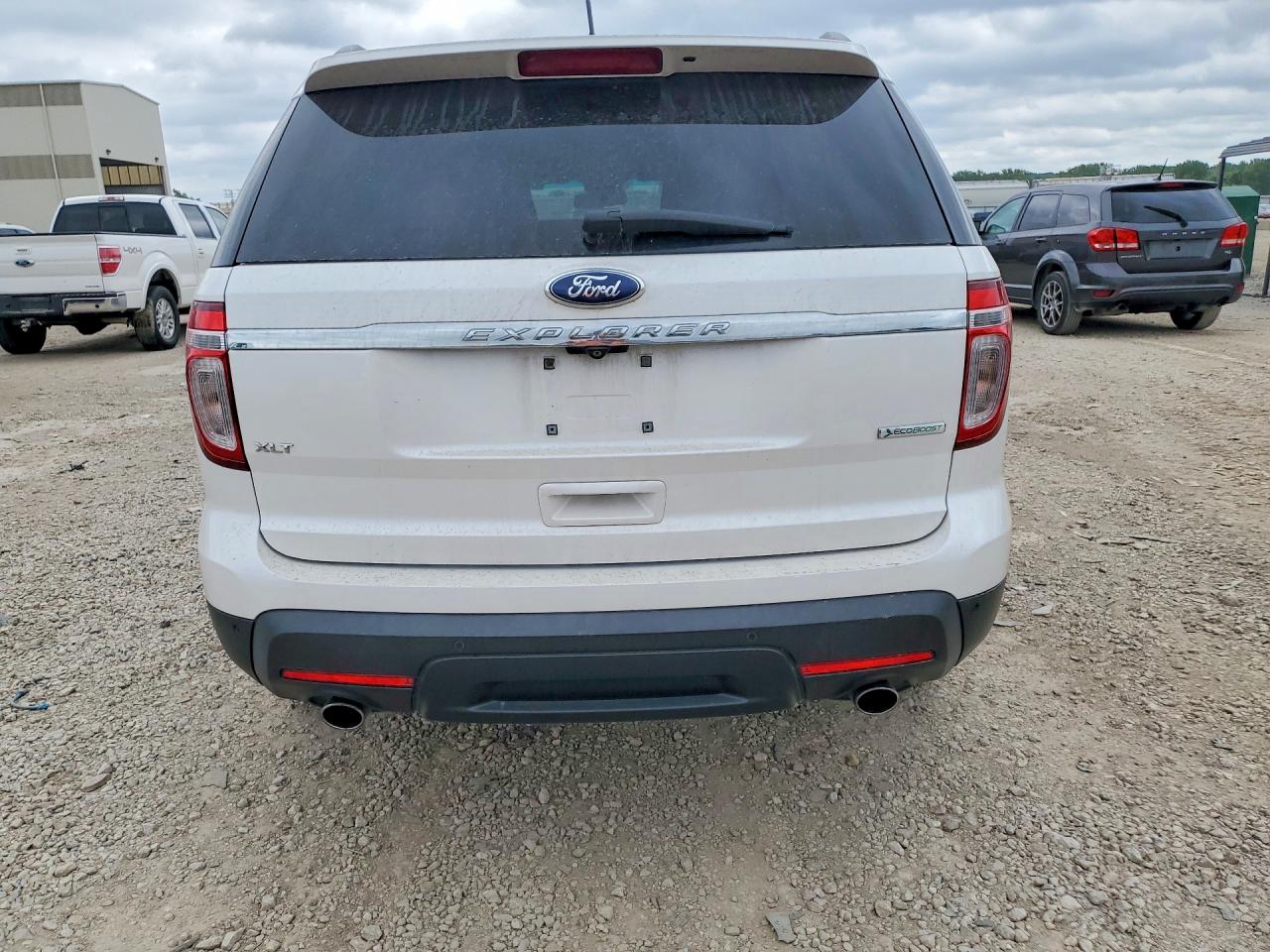 2013 Ford Explorer Xlt White vin: 1FM5K7D92DGB99479