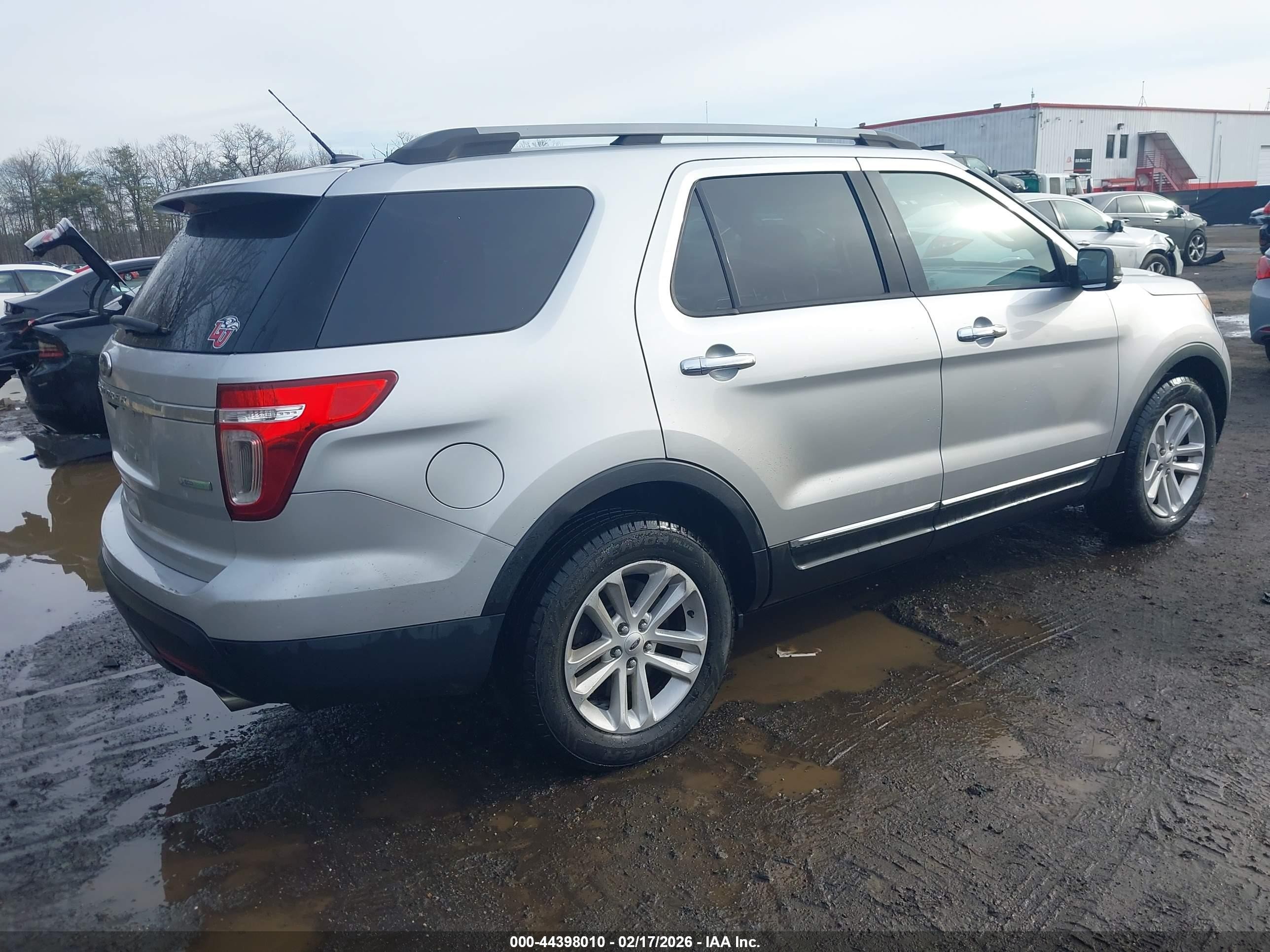 2013 Ford Explorer Xlt Silver vin: 1FM5K7D92DGC90364