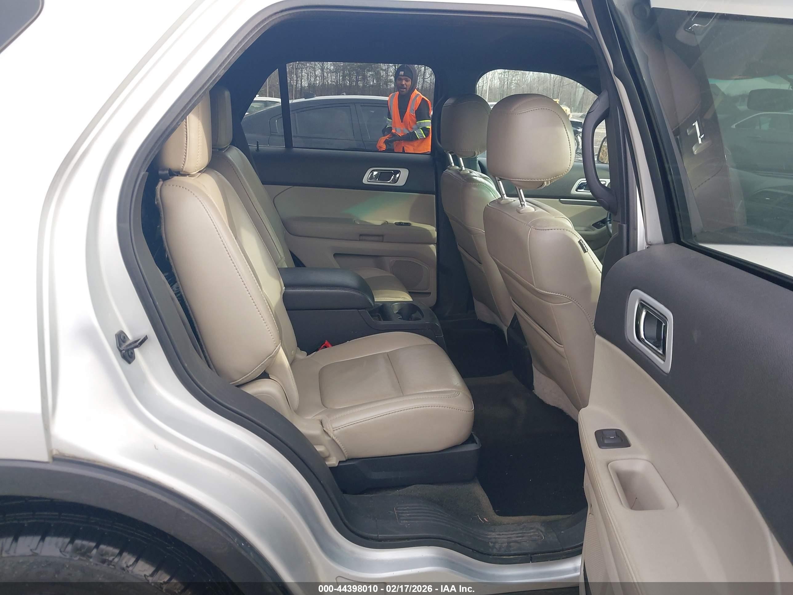 2013 Ford Explorer Xlt Silver vin: 1FM5K7D92DGC90364