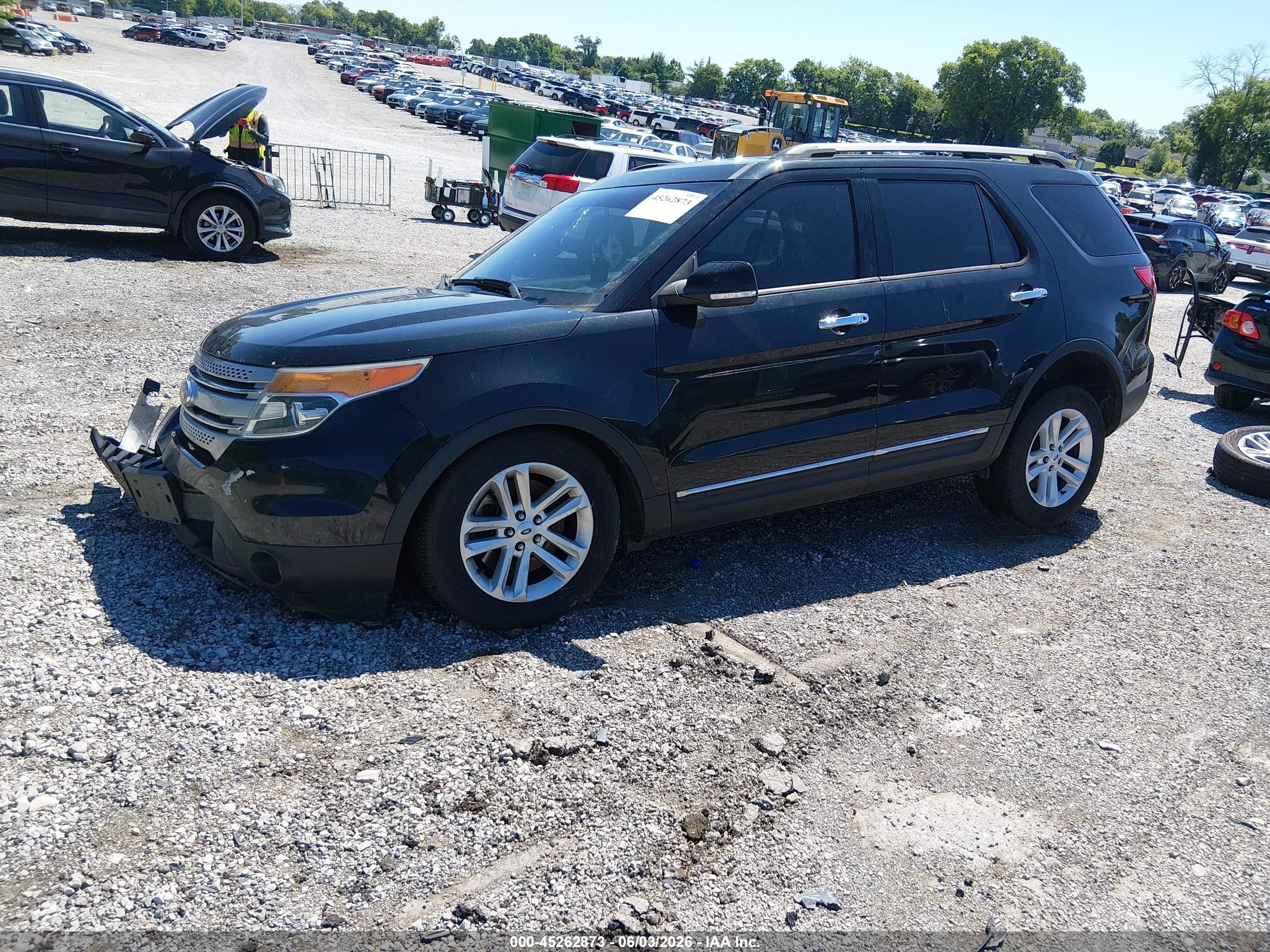 2015 Ford Explorer Xlt Черный vin: 1FM5K7D94FGB23555