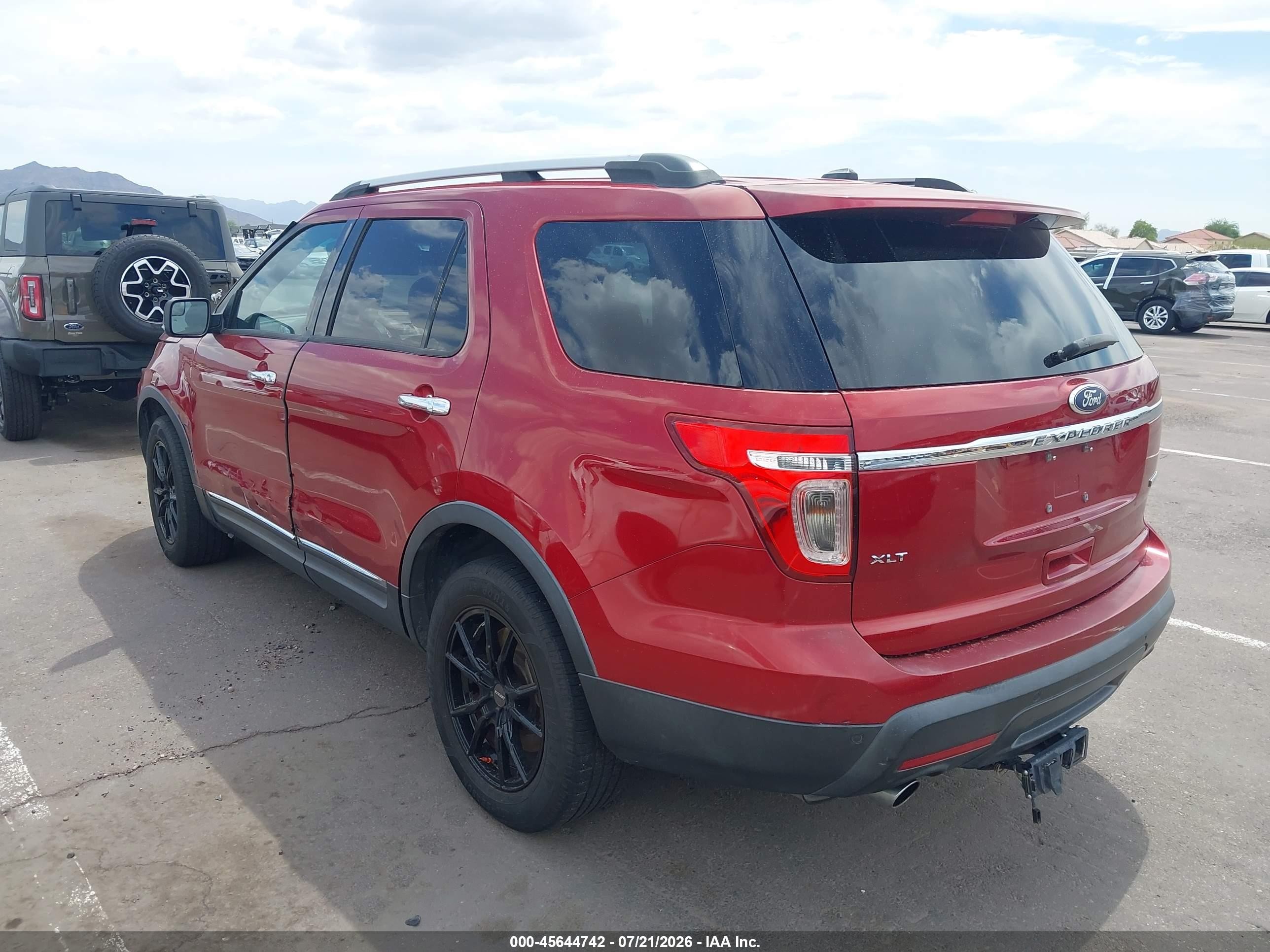 2014 Ford Explorer Xlt Red vin: 1FM5K7D95EGA17761
