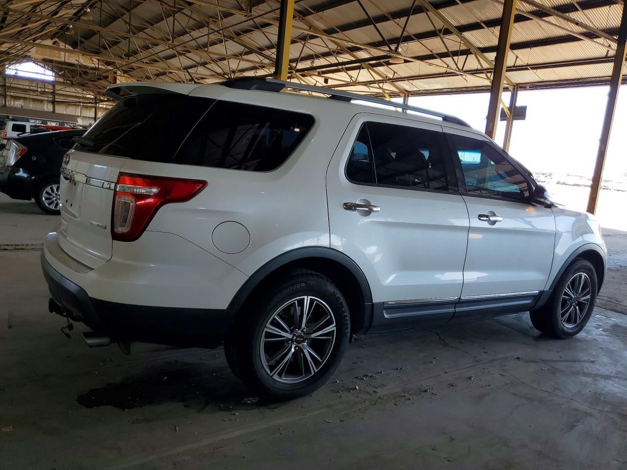 2013 Ford Explorer Xlt White vin: 1FM5K7D97DGA04170