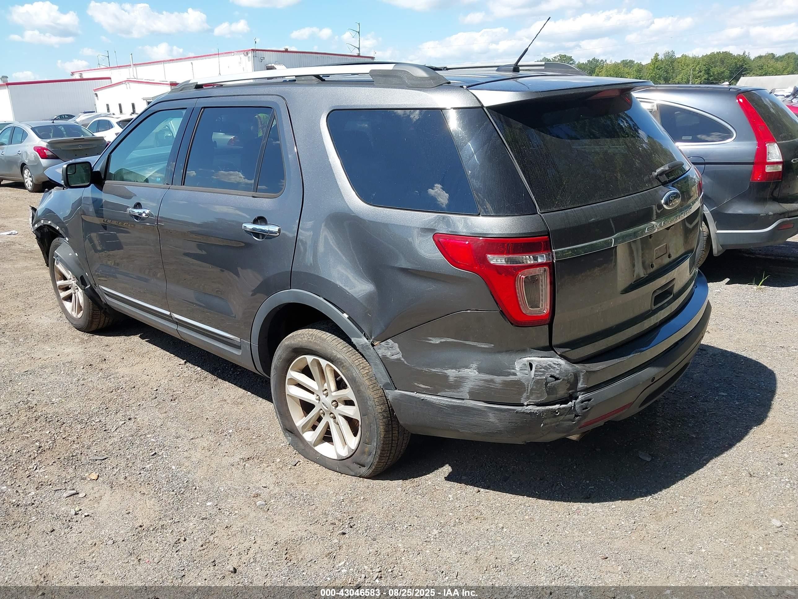 2015 Ford Explorer Xlt Gray vin: 1FM5K7D97FGB13845