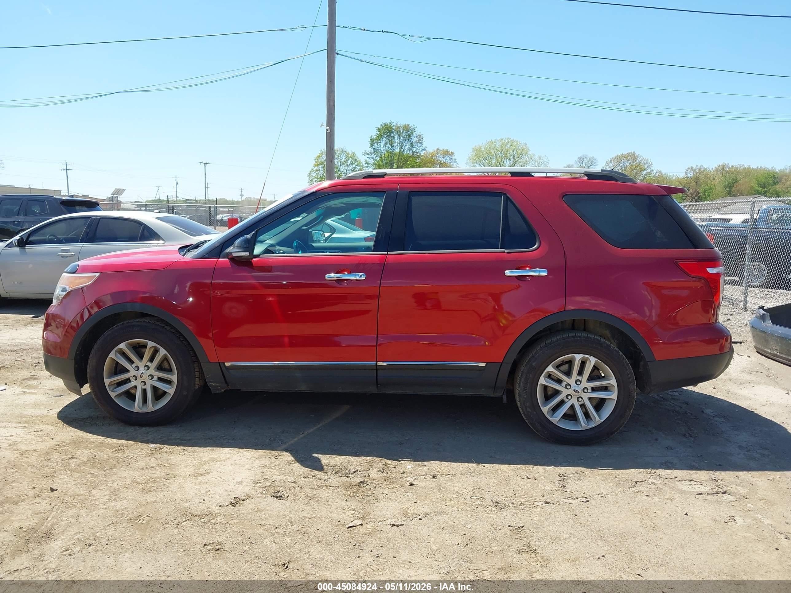 2014 Ford Explorer Xlt Red vin: 1FM5K7D99EGA56353
