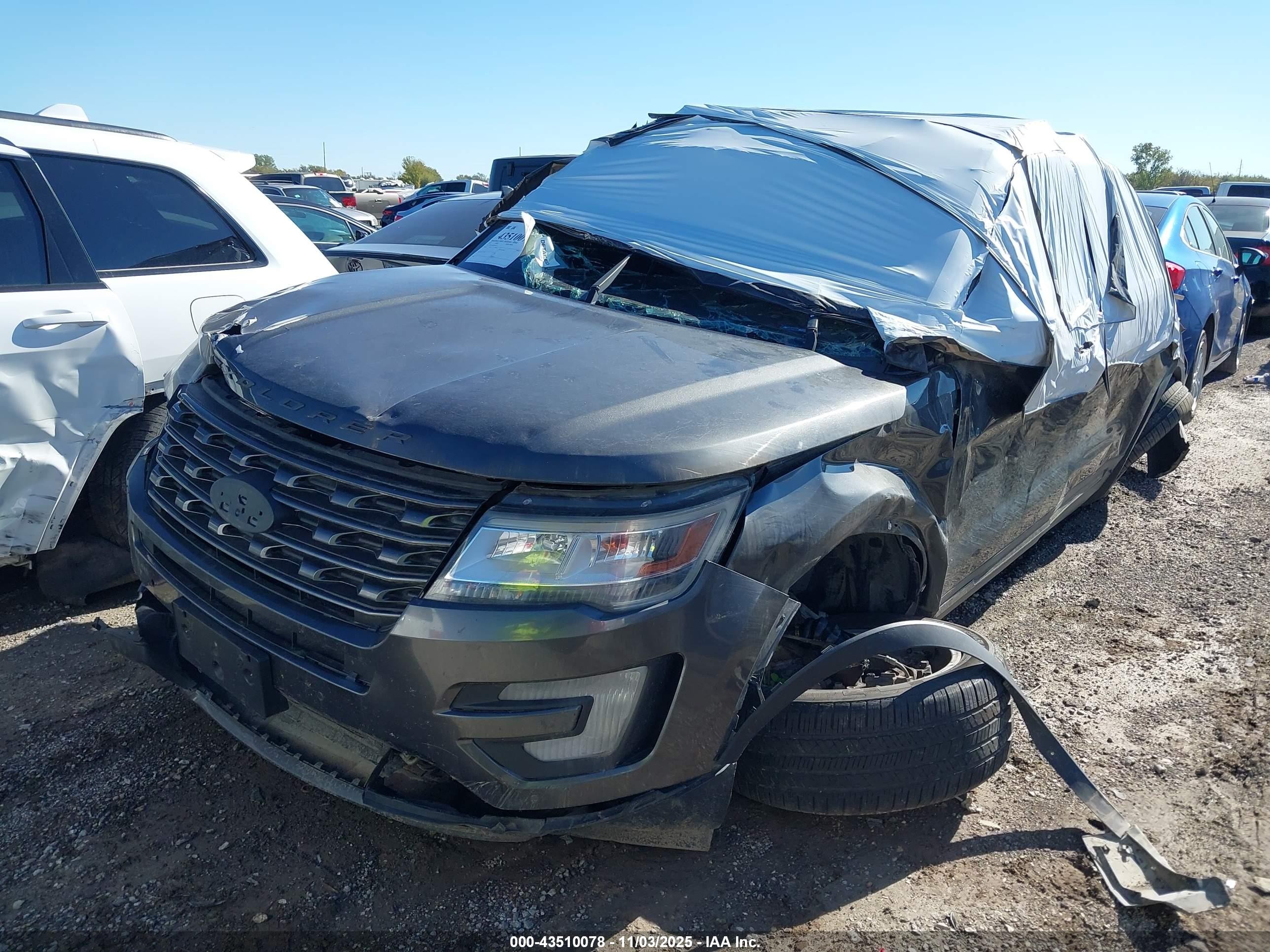 2017 Ford Explorer Xlt Серый vin: 1FM5K7DH7HGC46521