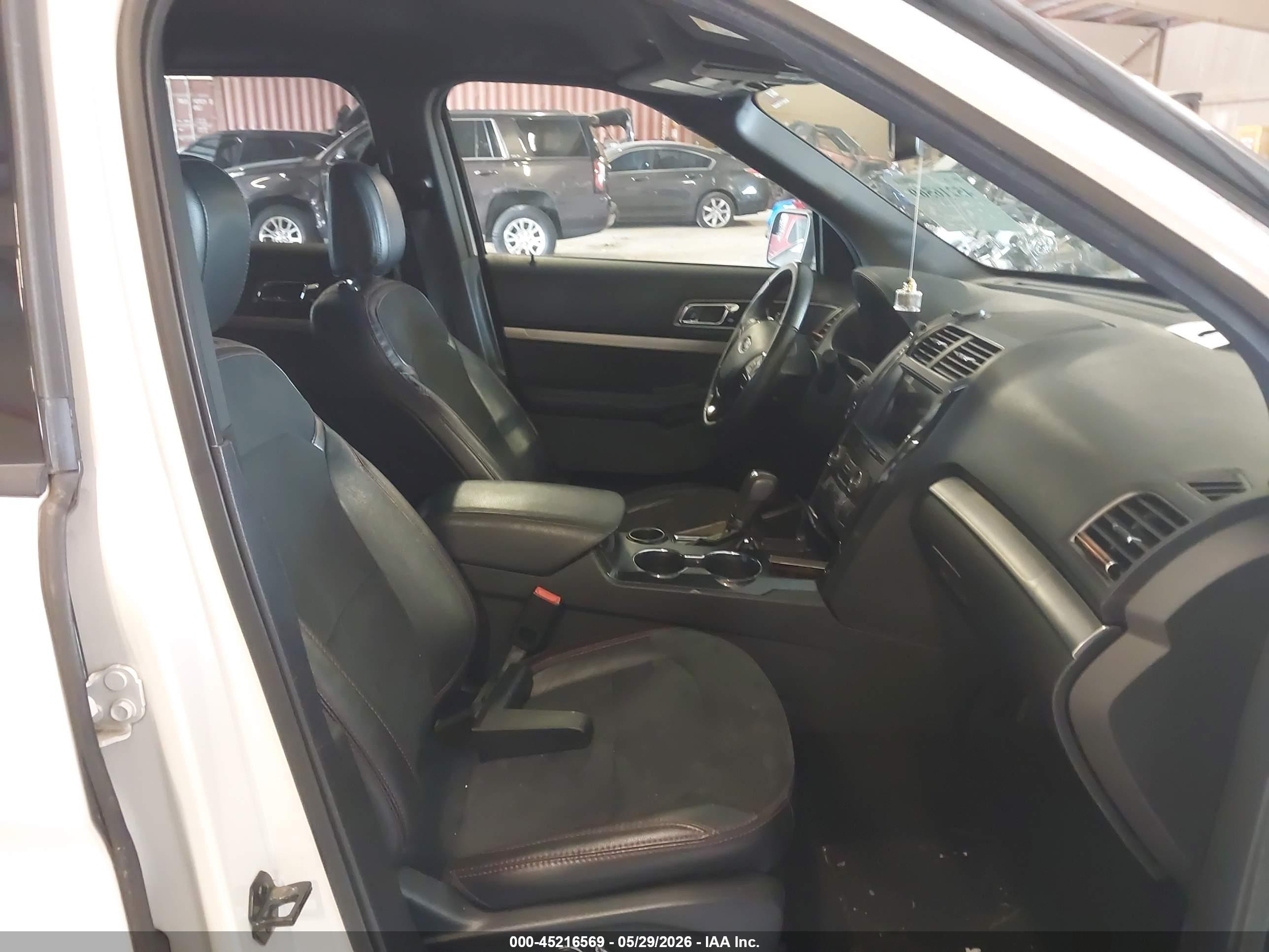 2018 Ford Explorer Xlt Белый vin: 1FM5K7DH7JGC63633