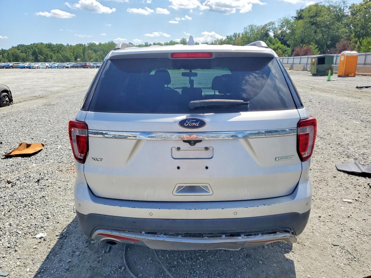 2016 Ford Explorer Xlt Silver vin: 1FM5K7DH8GGC98903