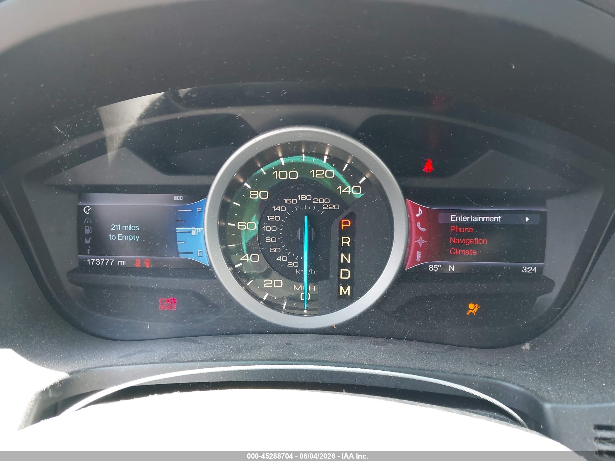 2013 Ford Explorer Limited Серебряный vin: 1FM5K7F80DGA41100